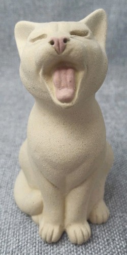 Suzie marsh yawning cat - suzie,
