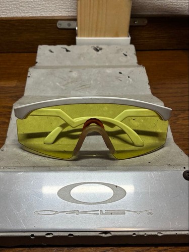 Exhibit oakley razor - exhibit,