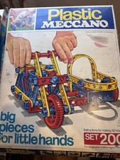 Vintage Plastic Meccano Set