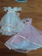 2 Magazine Collectors Edition Barbie Gowns Fashion Dolls