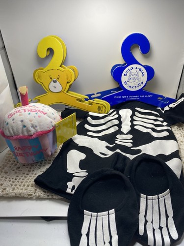 Build bear misc - a,