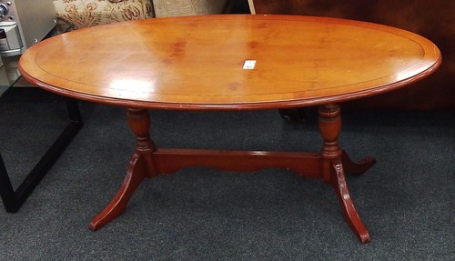 Vintage style oval wooden - oval,