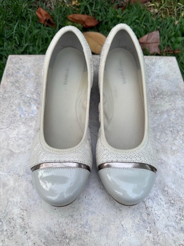 Easy spirit wedge heels 7 - sz,