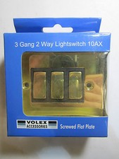 Volex 3 Gang 2 Way Lightswitch 10AX Black Interior Polished Brass Flat Plate