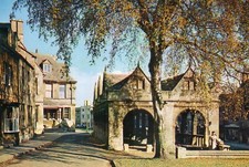 Colour postcard, CHIPPING CAMDEN MARKET HALL, Gloucestershire