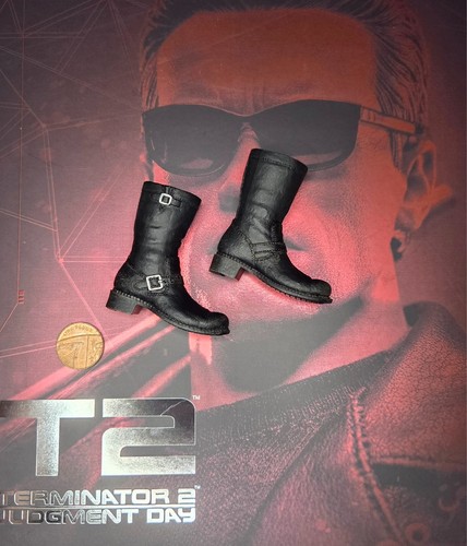 Hot toys 800 - hot, t2