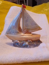 Lustre Ware Model Skiff. Small