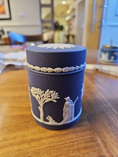Wedgwood portland blue - wedgwood,