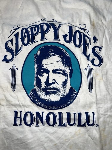 Sloppy joe bar honolulu - sloppy,