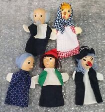 Set Of 5 Vintage Wooden Heads Finger Puppets 