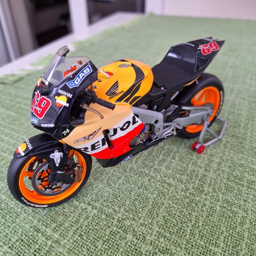 Minichamps repsol nicky hayden - repsol,