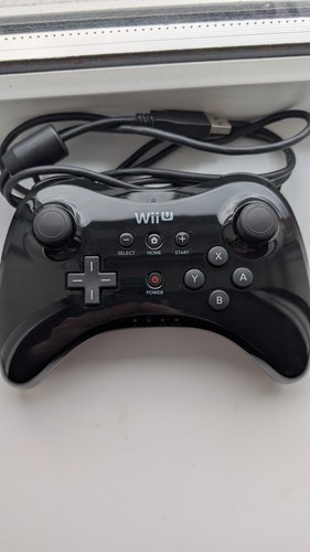 Wii pro controller - wii, u