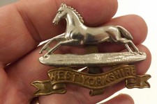 MILITARY CAP BADGE THE WEST