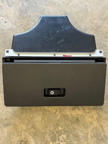 Mgf dashboard glove box - tf,