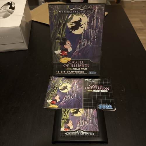 Castle illusion mickey - castle,