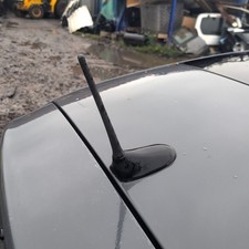 FIAT 500 LOUNGE 2015-2020 AERIAL & BASE