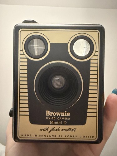 Vintage kodak brownie - kodak,