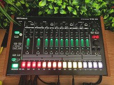 Roland TR-8 Drum machine with