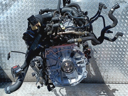 Mercedes class engine - a,