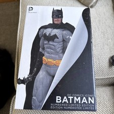 Batman Limited Edition Statue