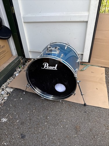 22x16 unbranded bass - 22”.,