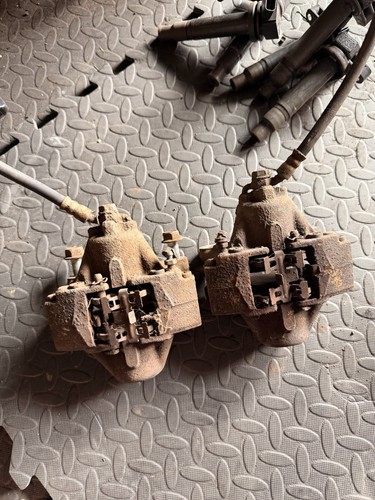 Lexus is200 mk1 rear - mk1, caliper
