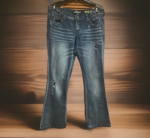 Genuine volcom brand - brand, jeans