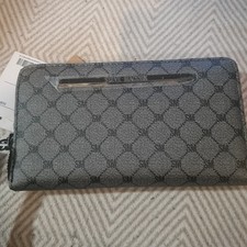 Steve Madden Zip Around Purse