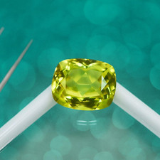 AAA+ 10  Ct Natural Yellow