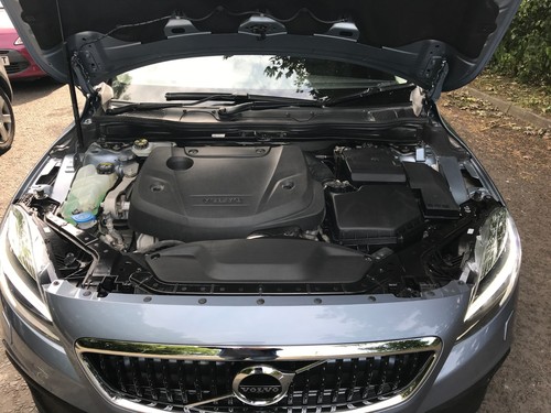 Volvo v40 and - v40, cross