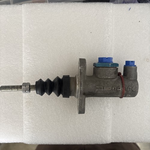Racing brake master - ap,