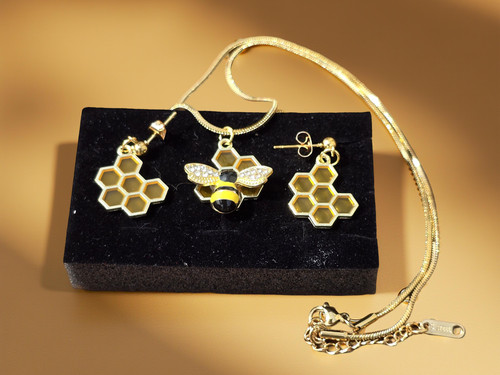 Bee necklace and - bee,