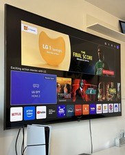 65 4K ULTRA HD HDR LG SMART TV with Wall Bracket ( Delivery Available)