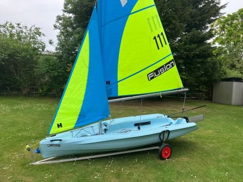 Fusion sailing dinghy - , with