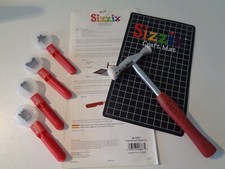 Sizzix Craft Hammer & Mat With Paddle Punch Set
