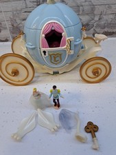 Polly Pocket Bluebird 1999 Disney Cinderella Royal Carriage