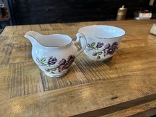 Vintage 1950’s Imperial Fine English China 22kt Gold Creamer and Sugar Set Rare