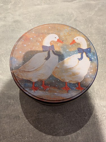 Vintage country cottage goose - country,