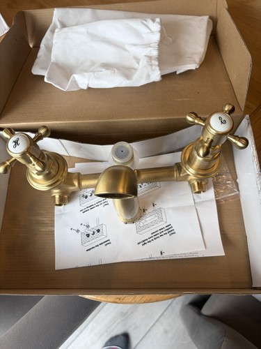 Wall mounted solid brass bath - brass,