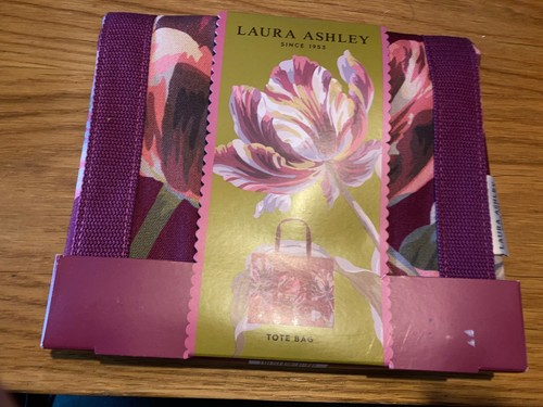 ڿڰ laura ashley - laura,