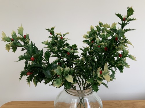 Artificial vintage holly - artificial,