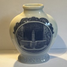 Antique Vintage Royal