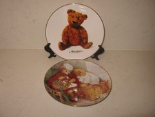 2 x TEDDY BEAR  PLATES  -   WISTFUL & HOLIDAY CHEER     -  FRANKLIN MINT