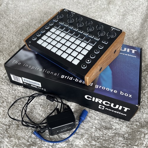 Novation circuit groovebox - novation,