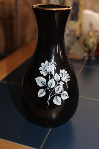 Vintage 1950 wade black - vintage, bud