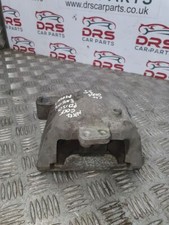 VOLKSWAGEN GOLF ENGINE MOUNT