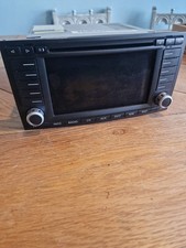 VOLKSWAGEN TOUAREG SAT NAV  CD