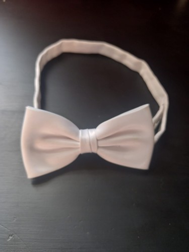 White satin pre - white,