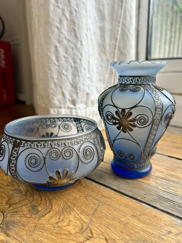 Vintage blue frosted glass - blue,