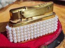 Vintage Ladies Merlin Gas Lighter In Excellent Working Condition . Rare